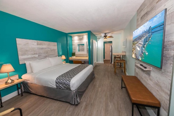 Suites On South Beach image 16